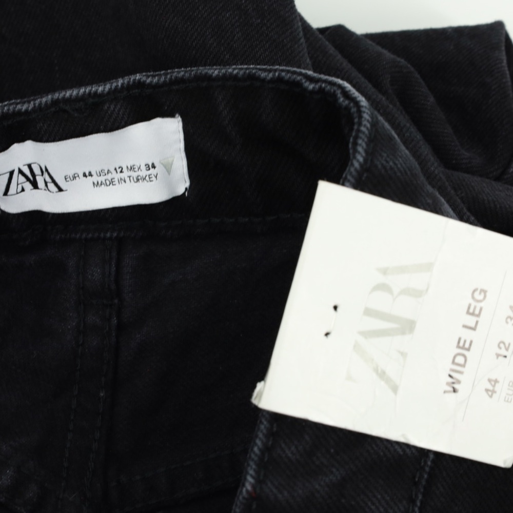ZARA HIGH RISE FULL LENGTH RAW HEM WIDE LEG DISTRESSED JEANS‎ - Picture 7 of 7
